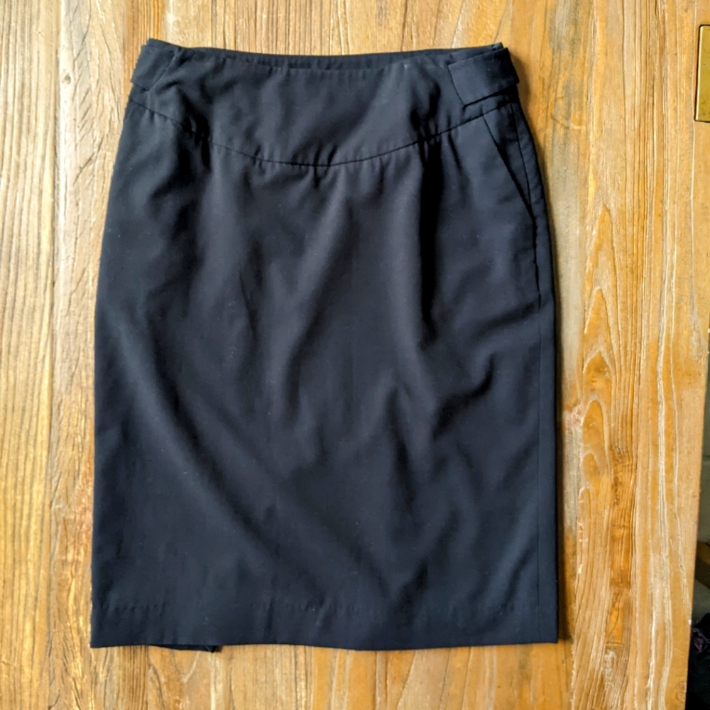 Worthington Pencil skirt